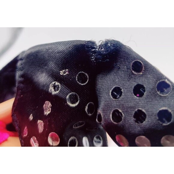 Vintage 1991 Rappin Rockin Barbie Doll With Some Of Her Outfit & Chain Shoes Toy - Picture 5 of 16